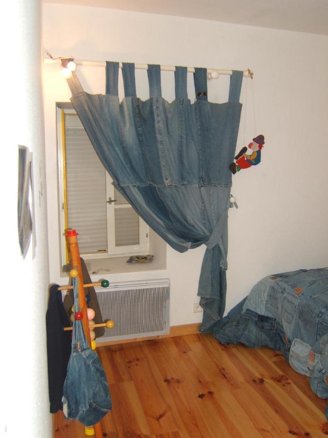 Chambre Jean'S Chez L'Habitant A 朗巴勒 外观 照片